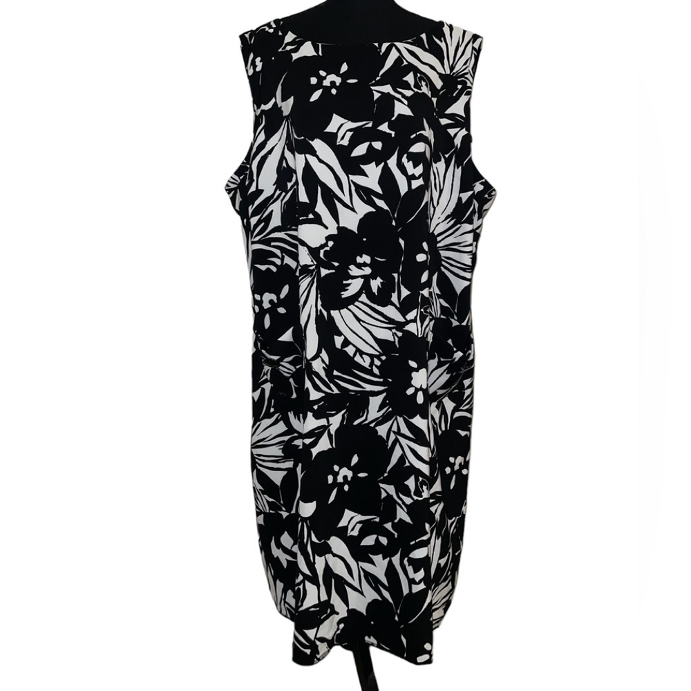Women Scarlett Black/White Floral Midi Dress (24W) [Polyester, Spandex]